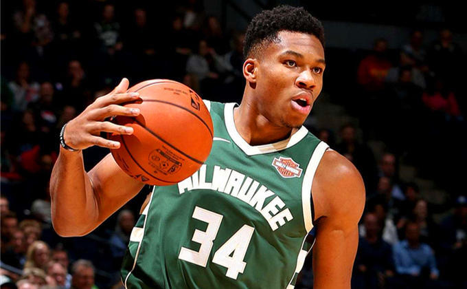 首次征战国际比赛,新秀崭露头角 首次征战国际比赛,新秀崭露头角