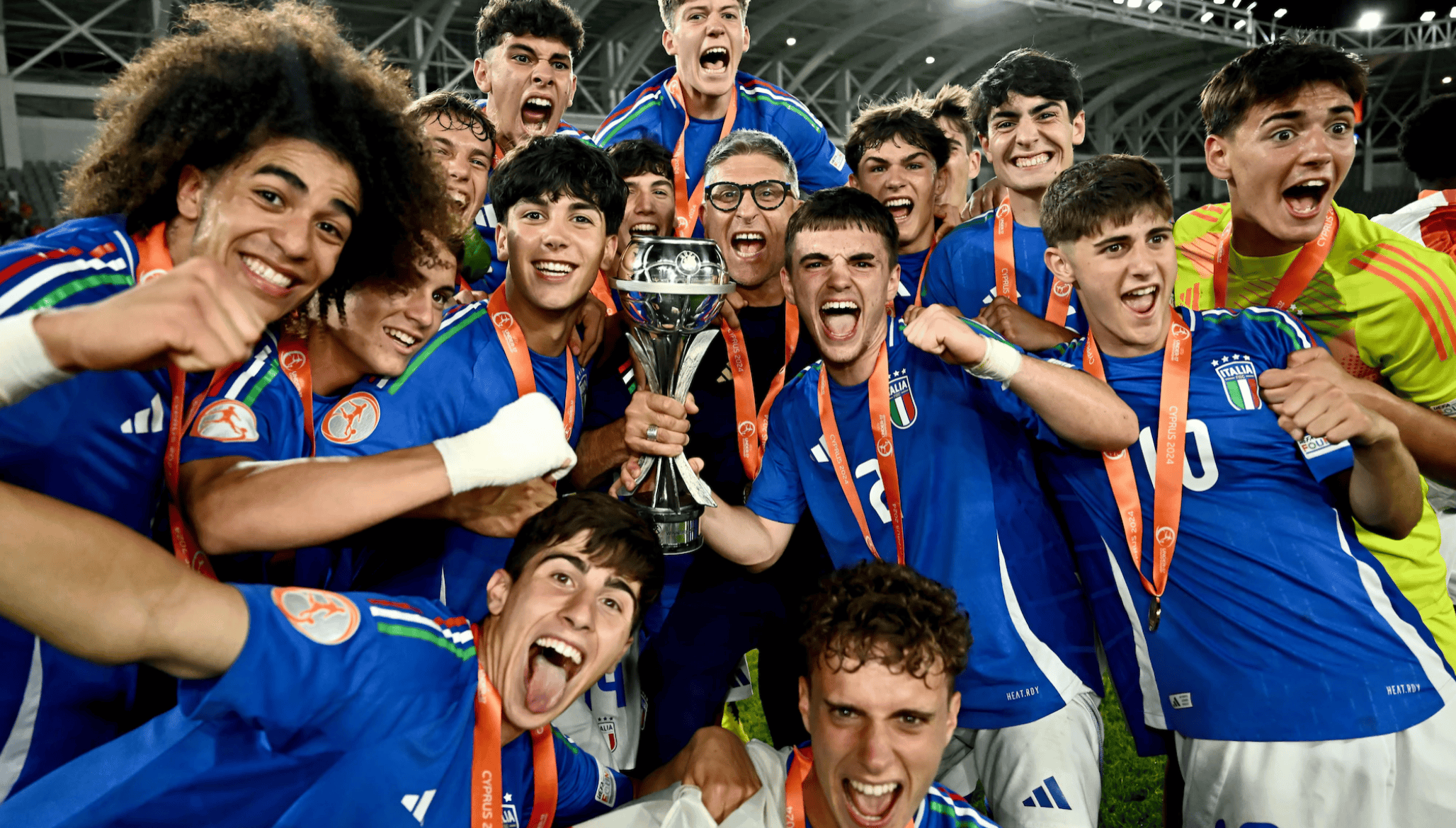 九游体育网页版登录入口-欧洲赛场备战进行中，全队全力以赴求胜