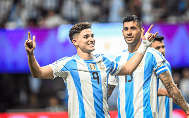 乌拉圭代表成功闯入国际联赛