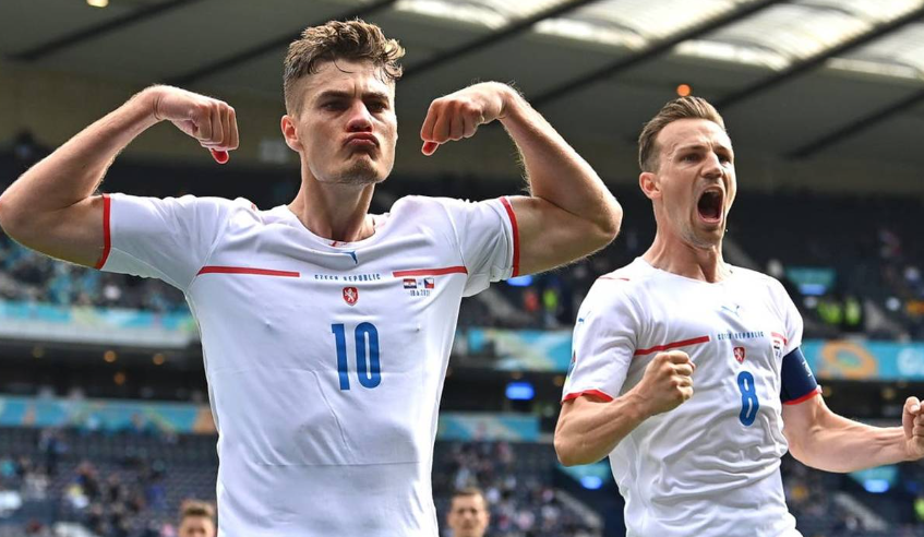 九游体育官网入口-欧预赛赛事关键一战即将上演，谁将力挽狂澜？的简单介绍