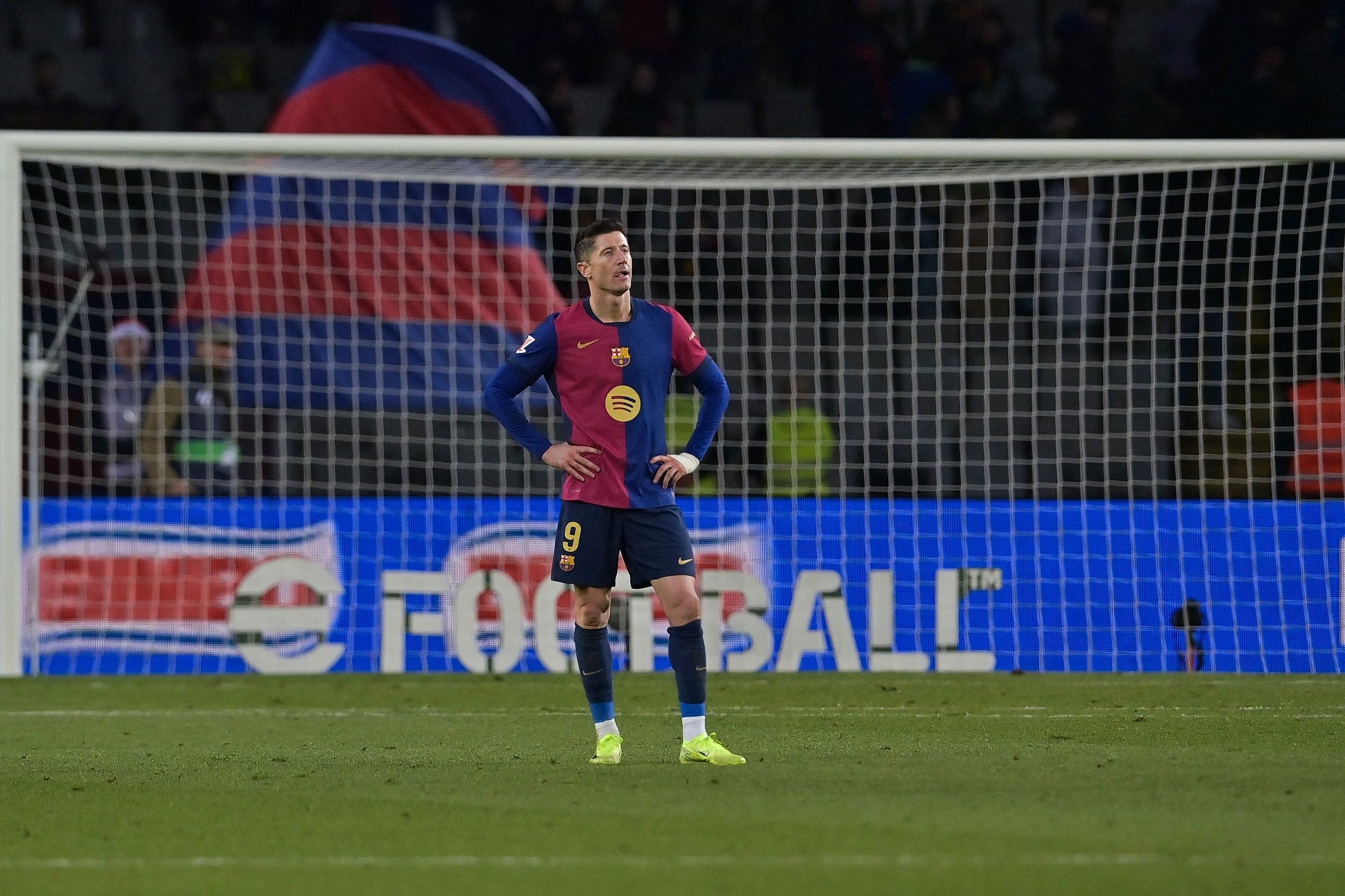 包含马竞客场制胜，士气高昂的词条