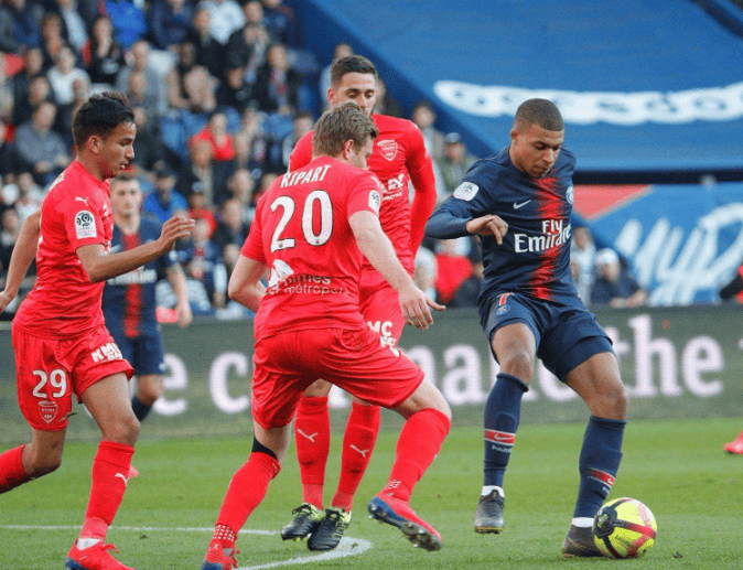 九游体育入口-昂热客场艰难取胜，壮志得到实现