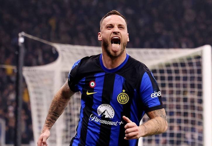 国际米兰客场击败乌迪内斯,保持领先 国际米兰客场击败乌迪内斯,保持领先