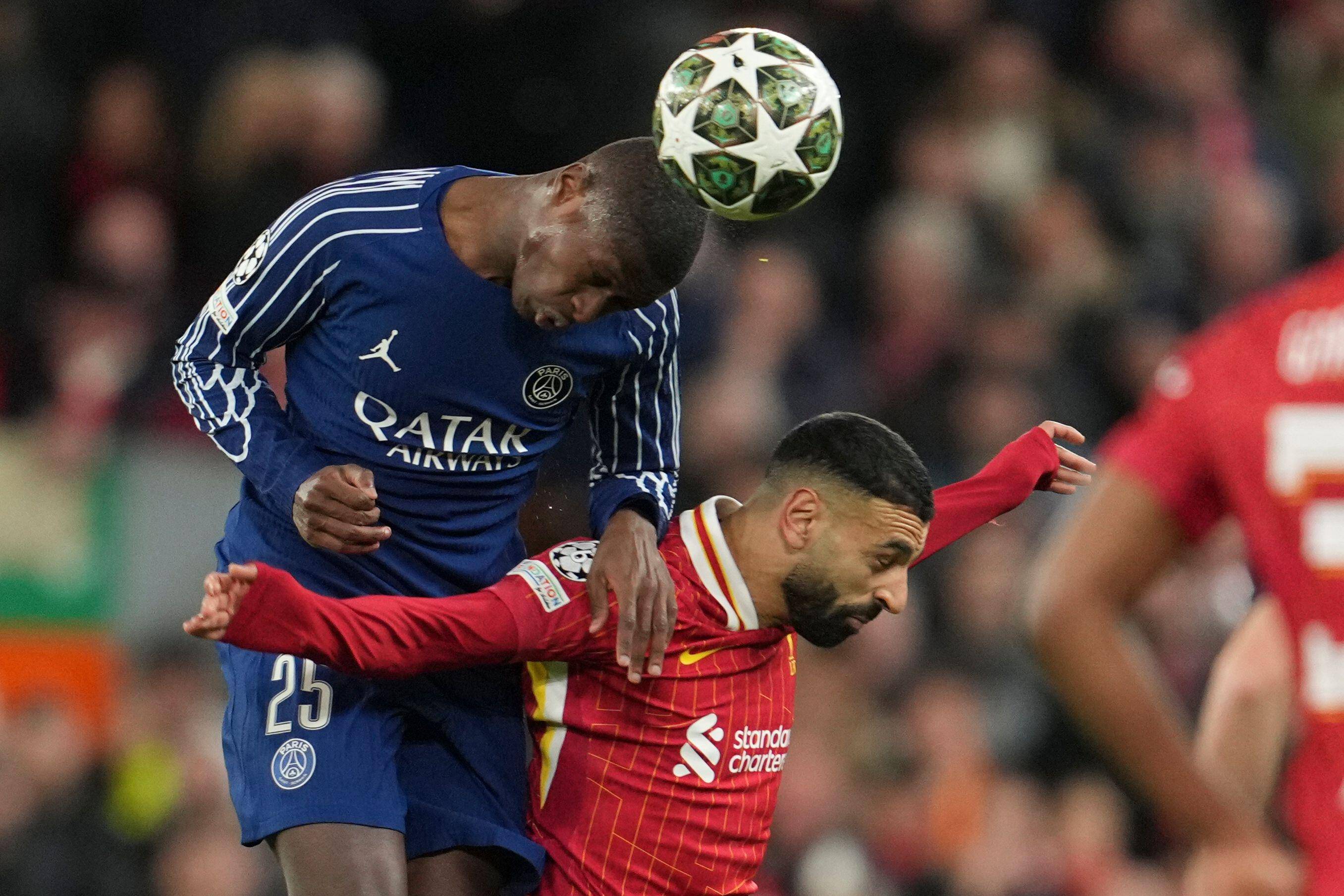 利物浦惨败巴黎,客场吞下两球无缘晋级 利物浦惨败巴黎,客场吞下两球无缘晋级