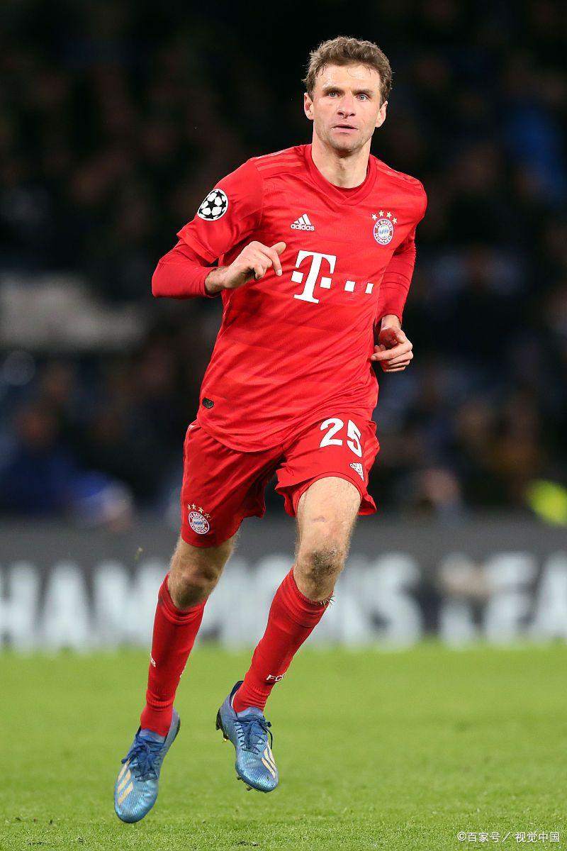 拜仁慕尼黑前锋单场独进五球，打破纪录震惊德国足坛！的简单介绍