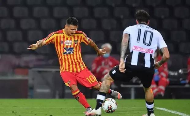 佛罗伦萨主场大胜乌迪内斯，保住降级区一席的简单介绍