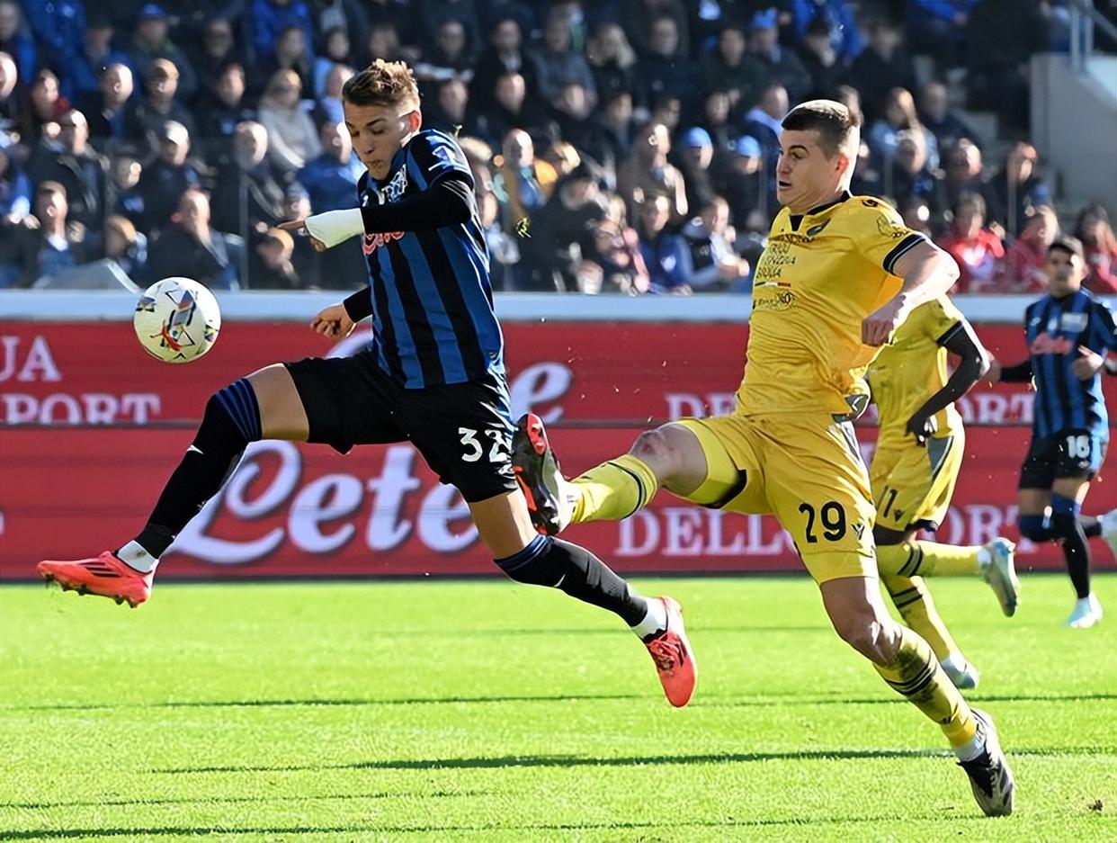 利物浦主场取胜，安东尼奥进球破门