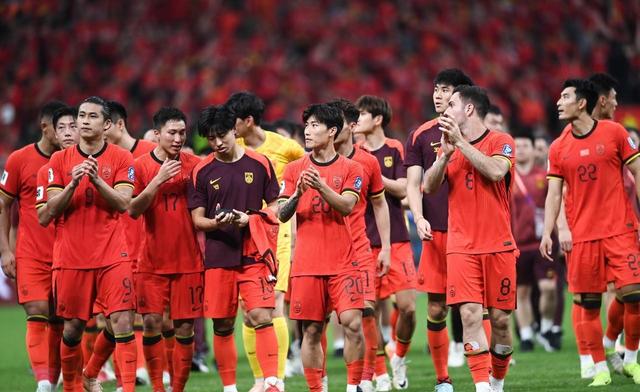 球队士气高昂，展现出色防守