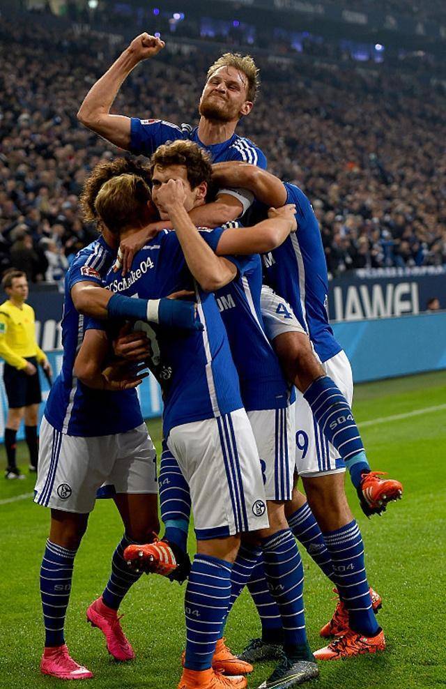 沙尔克客场挫败，德甲保级前景雪上加霜的简单介绍