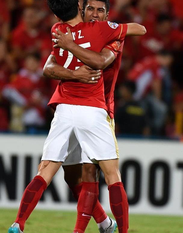 山东鲁能将在主场对决广州恒大,谁能笑到最后? 山东鲁能将在主场对决广州恒大,谁能笑到最后?