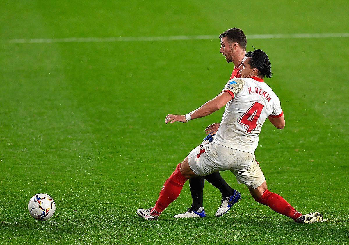 奥萨苏纳客场大胜,连续获胜 奥萨苏纳客场大胜,连续获胜