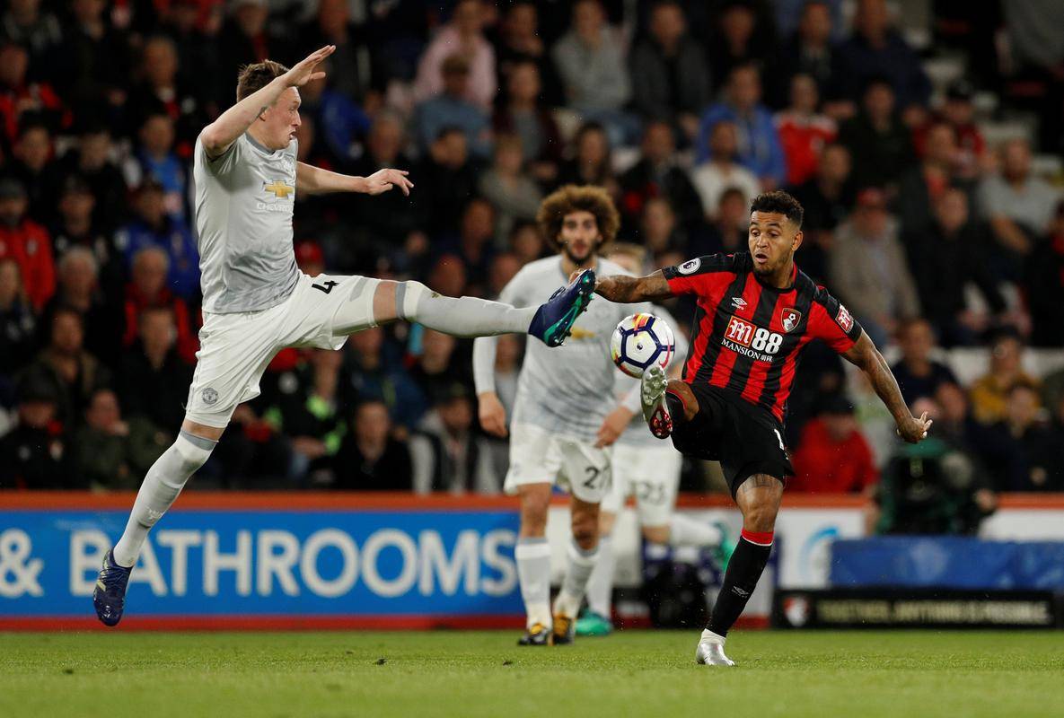 伯恩茅斯主场击败伯恩利,取得关键胜利 伯恩茅斯主场击败伯恩利,取得关键胜利