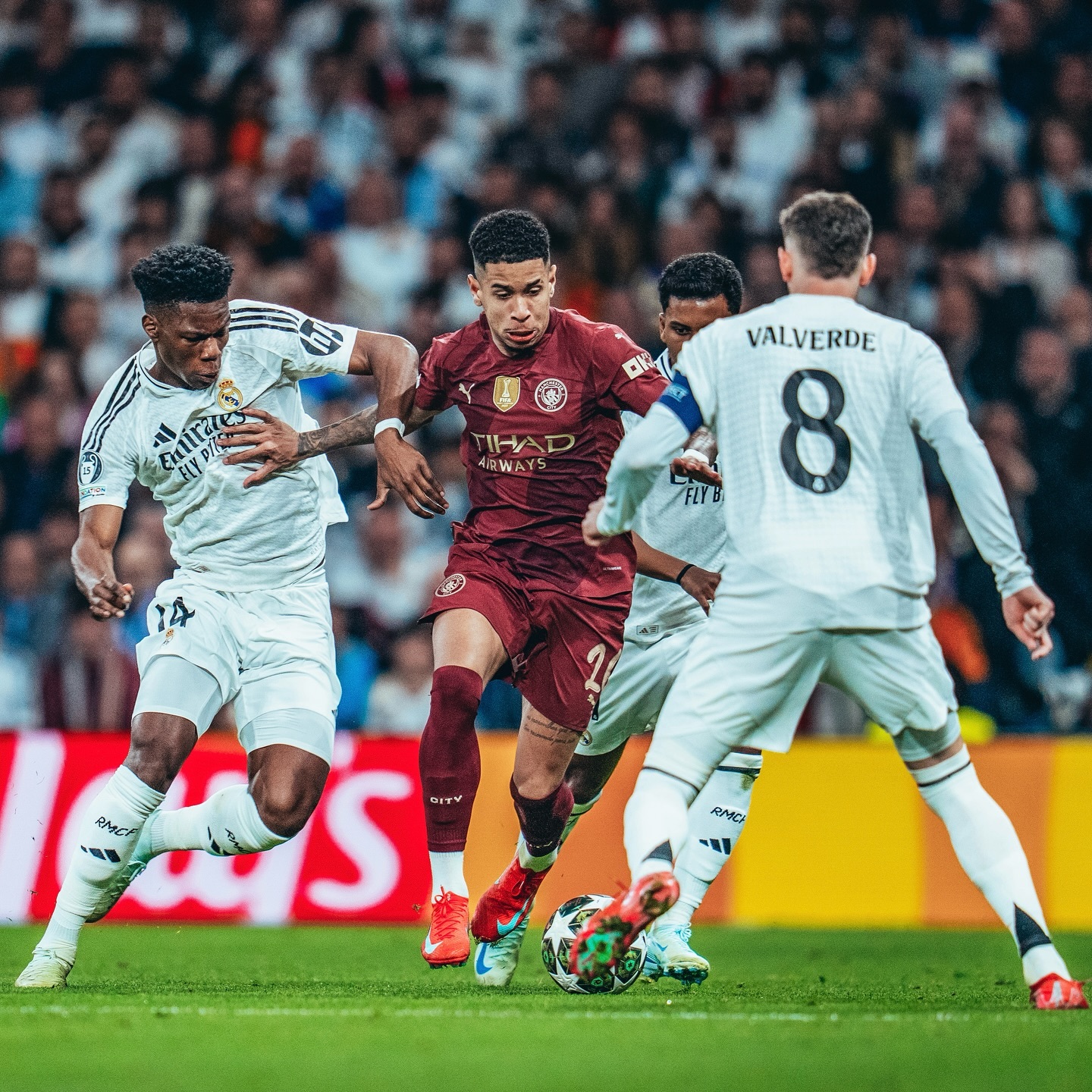 曼彻斯特城受阻,客场惨败落的简单介绍 曼彻斯特城受阻,客场惨败落的简单介绍